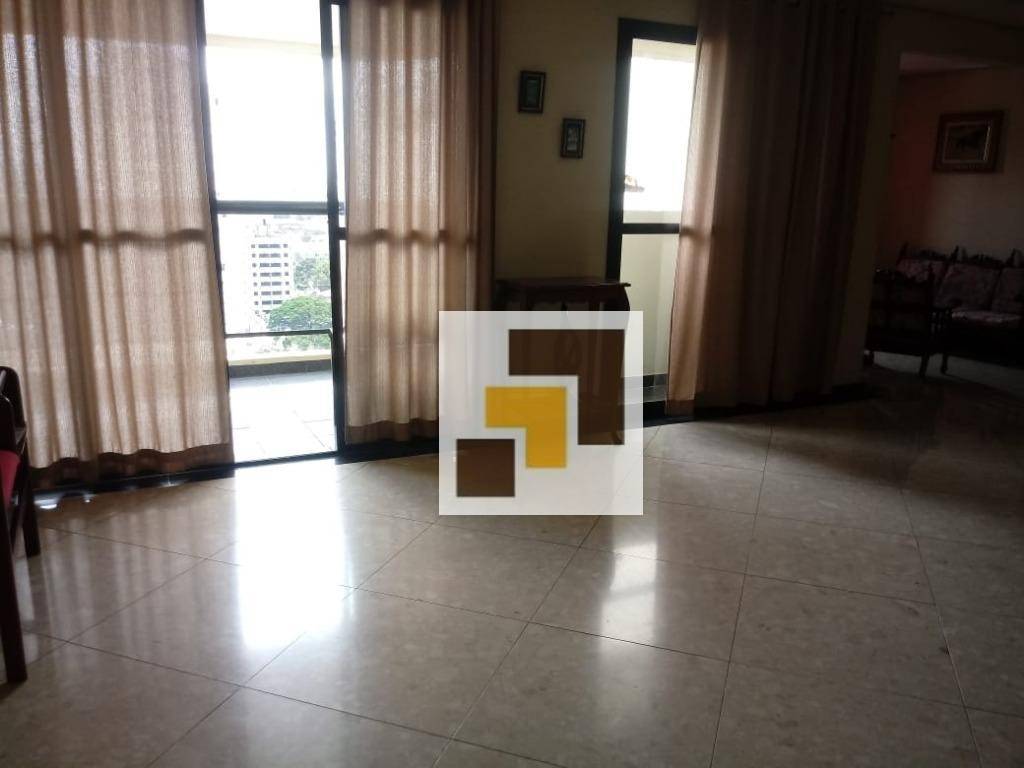 Apartamento à venda com 5 quartos, 232m² - Foto 2