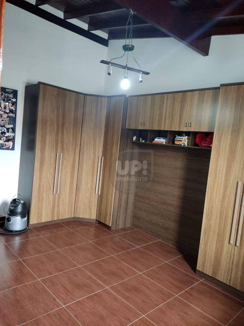 Casa à venda com 3 quartos, 100m² - Foto 14