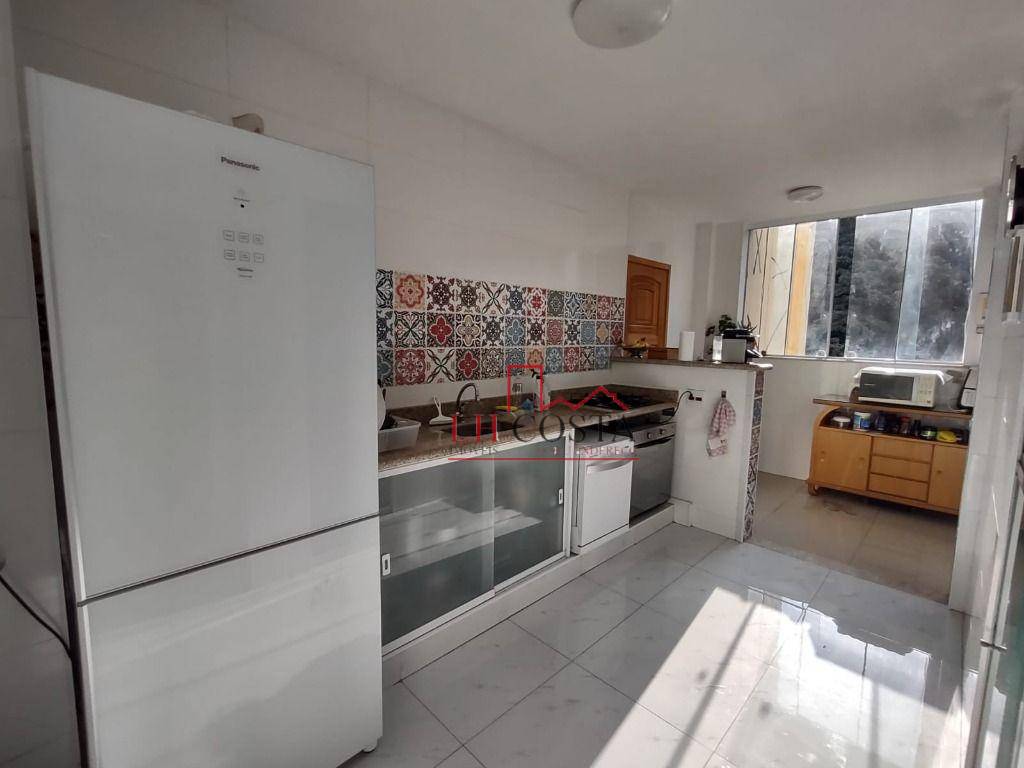 Apartamento à venda com 3 quartos, 105m² - Foto 25