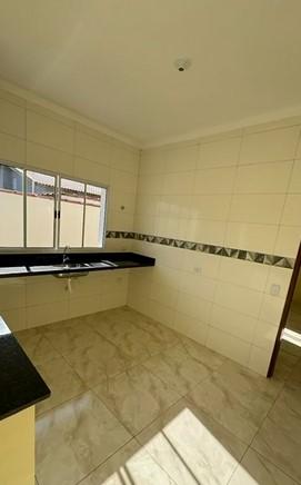 Casa à venda com 2 quartos, 180m² - Foto 11