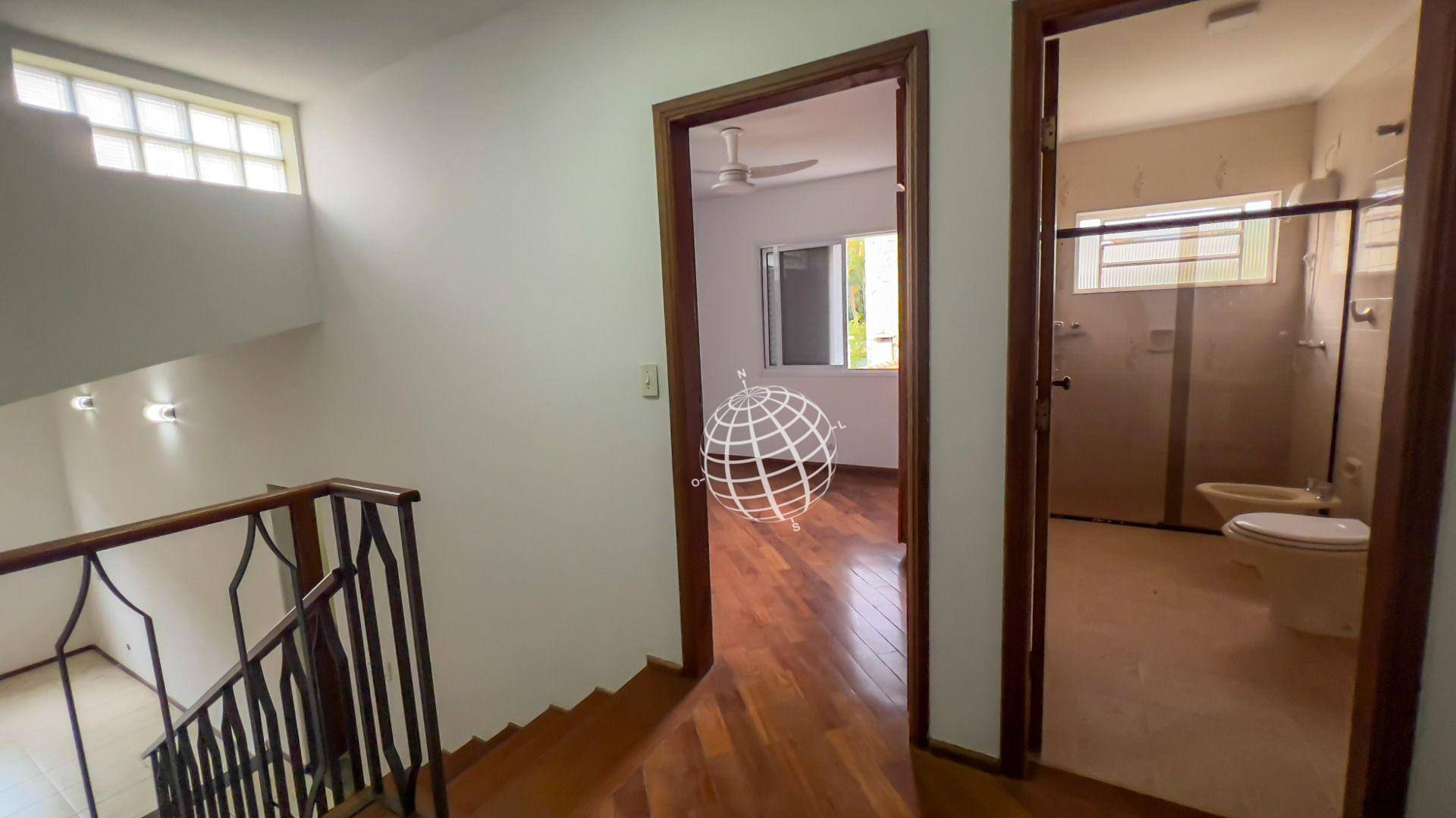 Casa à venda com 3 quartos, 302m² - Foto 20