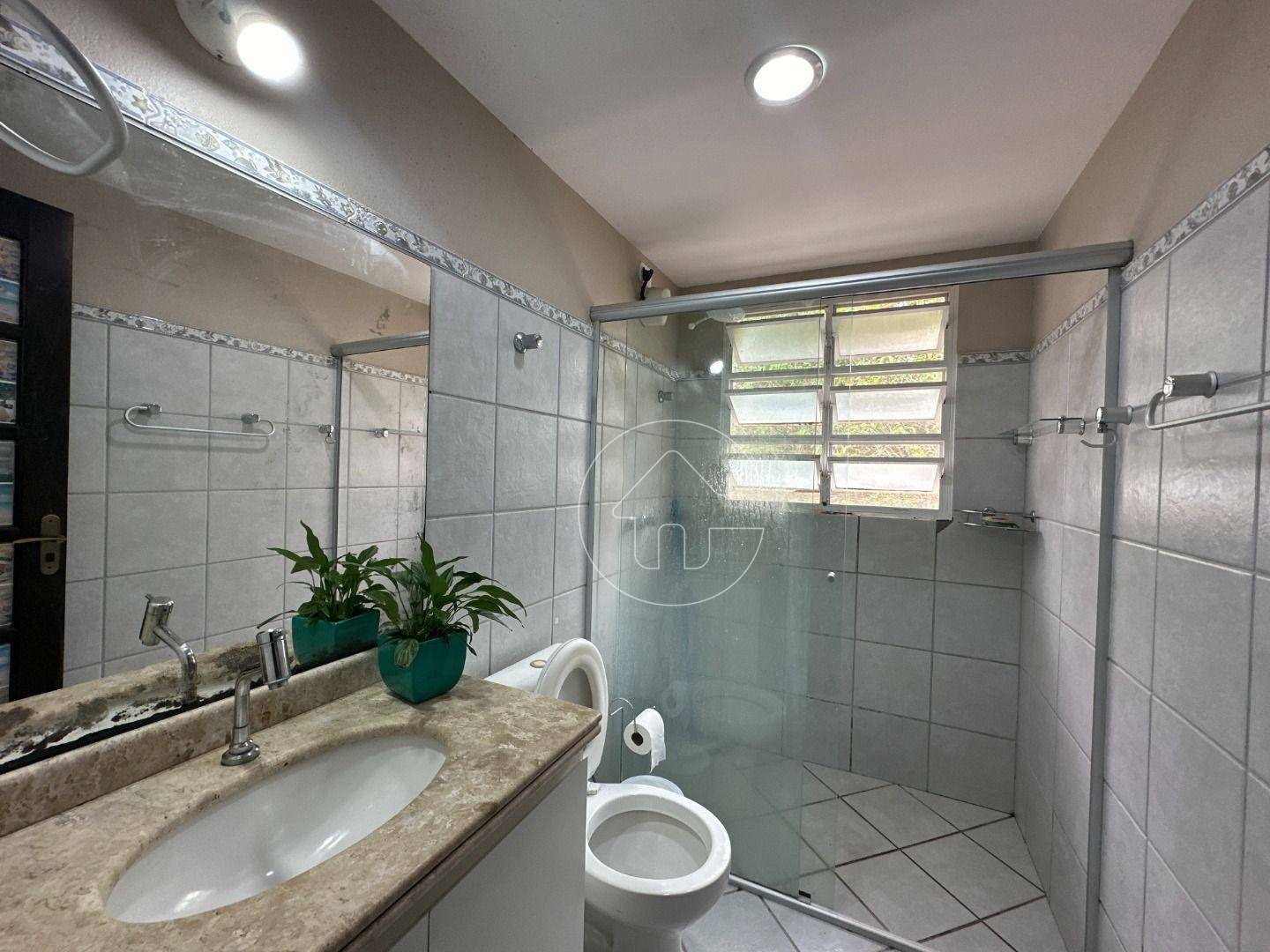 Casa à venda com 4 quartos, 350m² - Foto 16