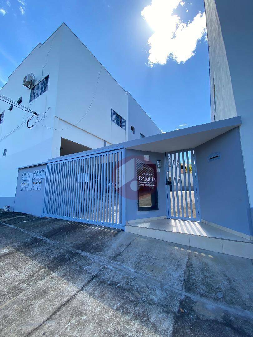 Apartamento para alugar com 2 quartos, 70m² - Foto 12