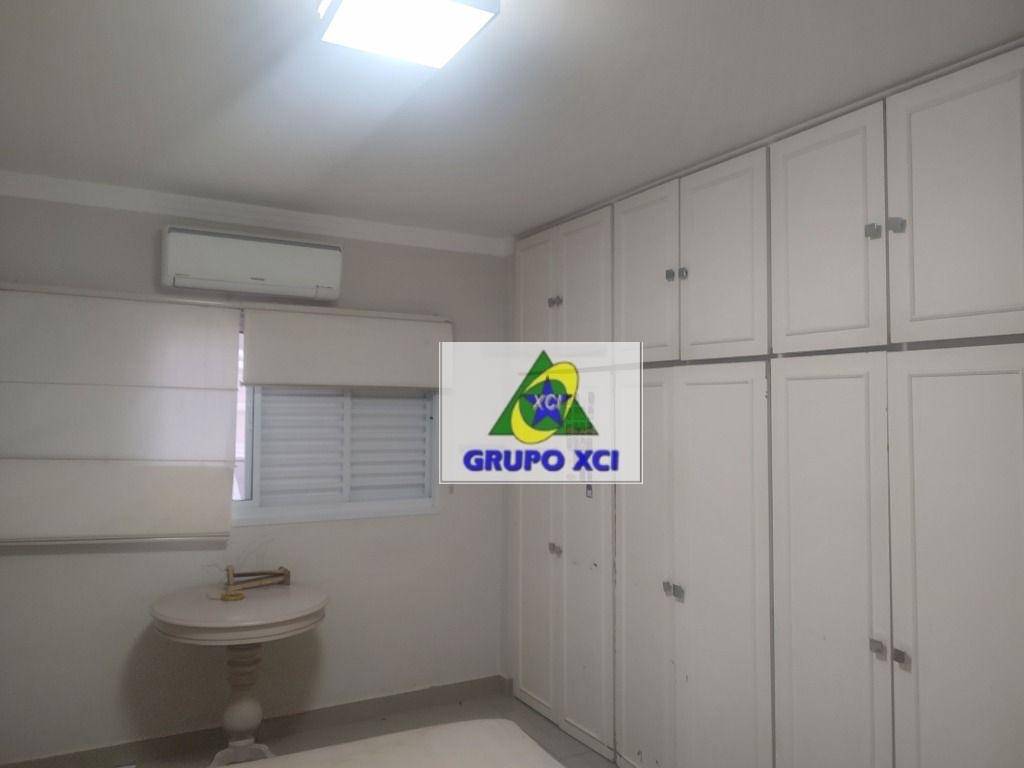 Casa para alugar com 4 quartos, 459m² - Foto 22