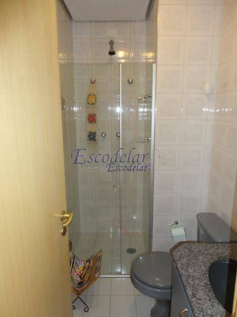 Apartamento à venda com 3 quartos, 106m² - Foto 19