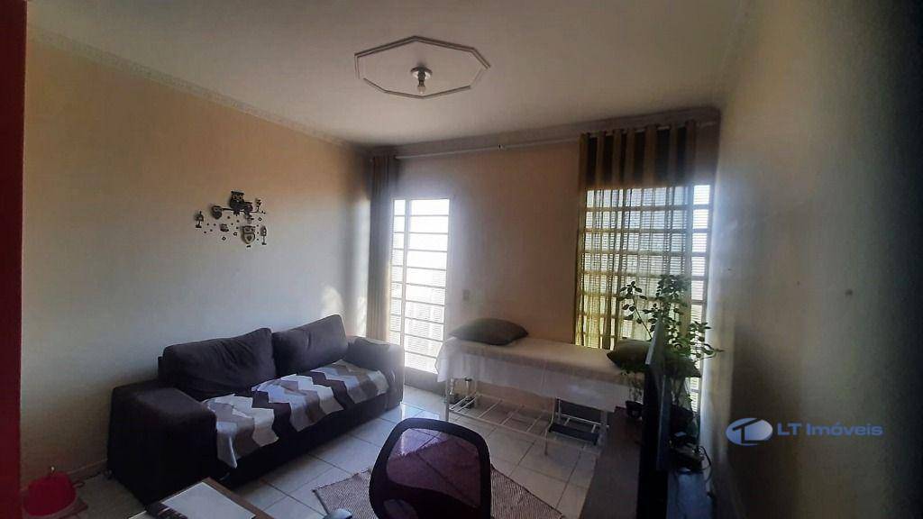 Apartamento à venda com 2 quartos, 68m² - Foto 12