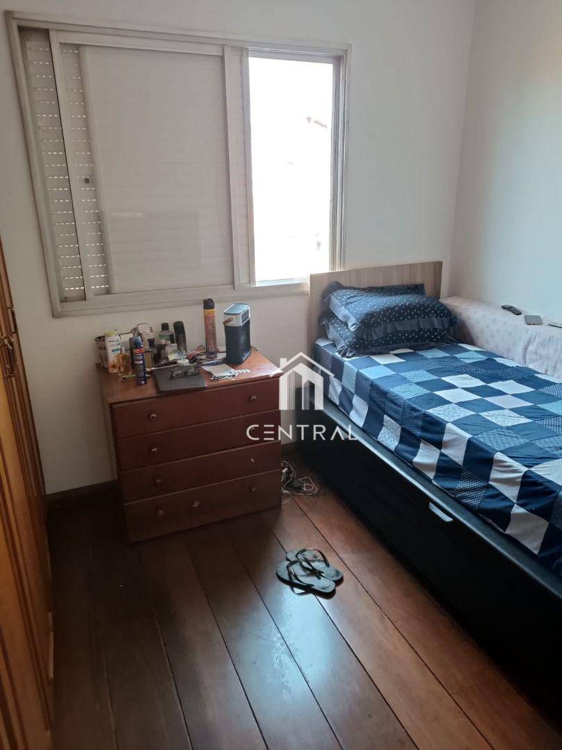 Apartamento à venda com 2 quartos, 68m² - Foto 13