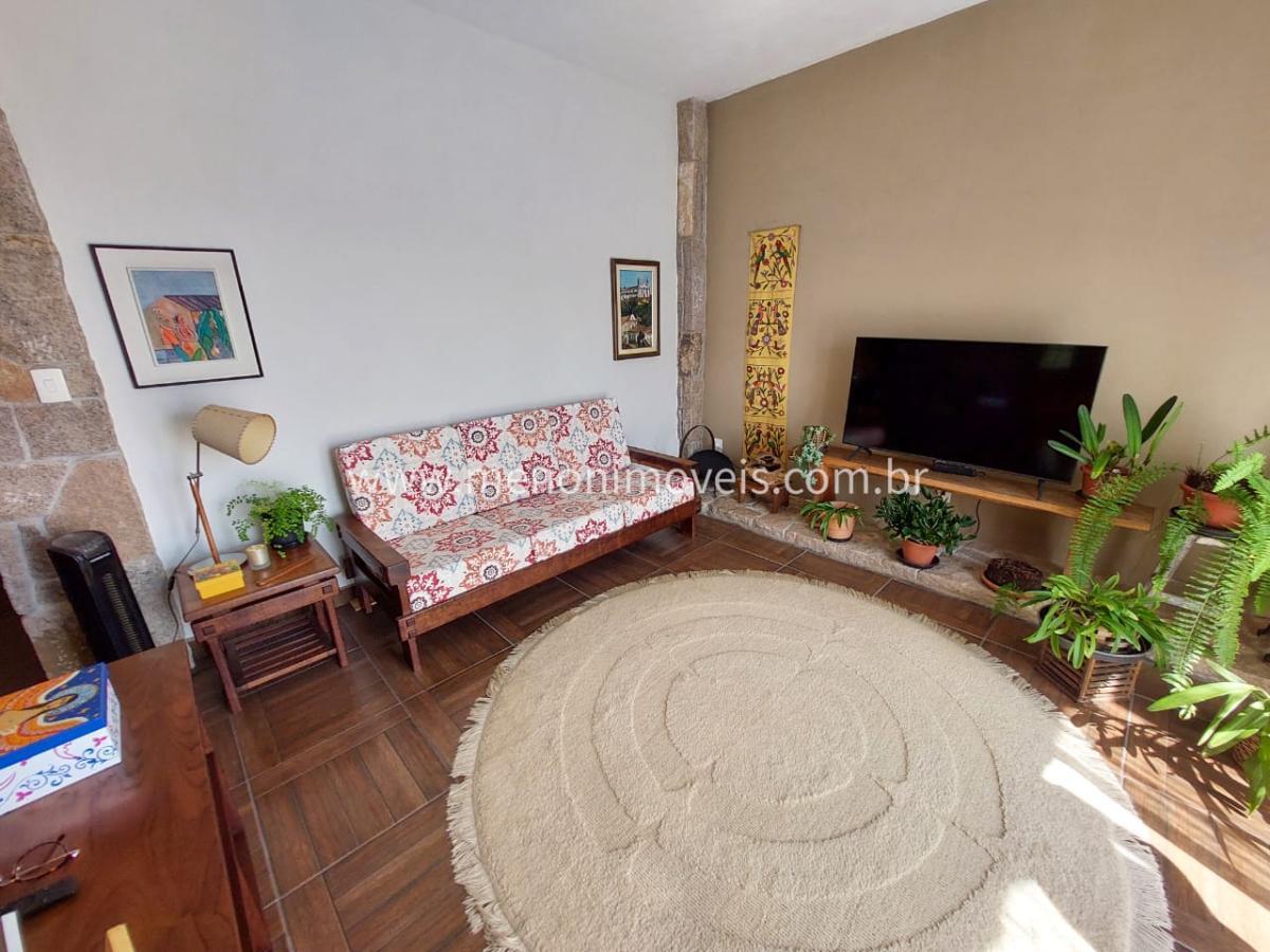 Chácara à venda com 4 quartos, 1000m² - Foto 1