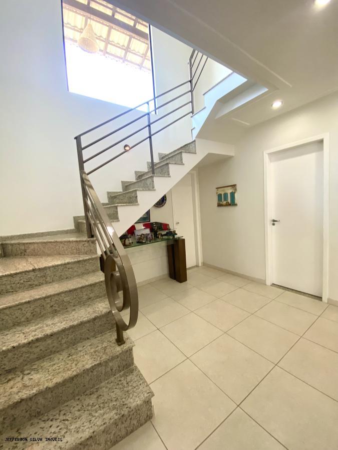 Casa de Condomínio à venda com 3 quartos, 300m² - Foto 16