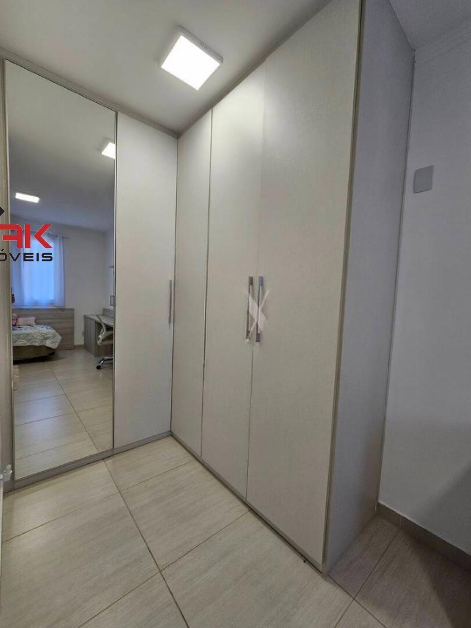 Casa de Condomínio à venda com 3 quartos, 360m² - Foto 19