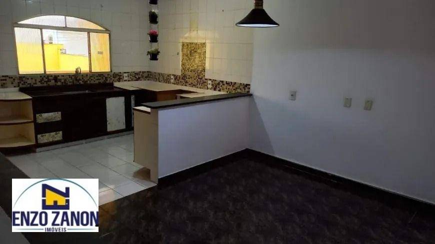 Sobrado à venda e aluguel com 3 quartos, 350m² - Foto 8