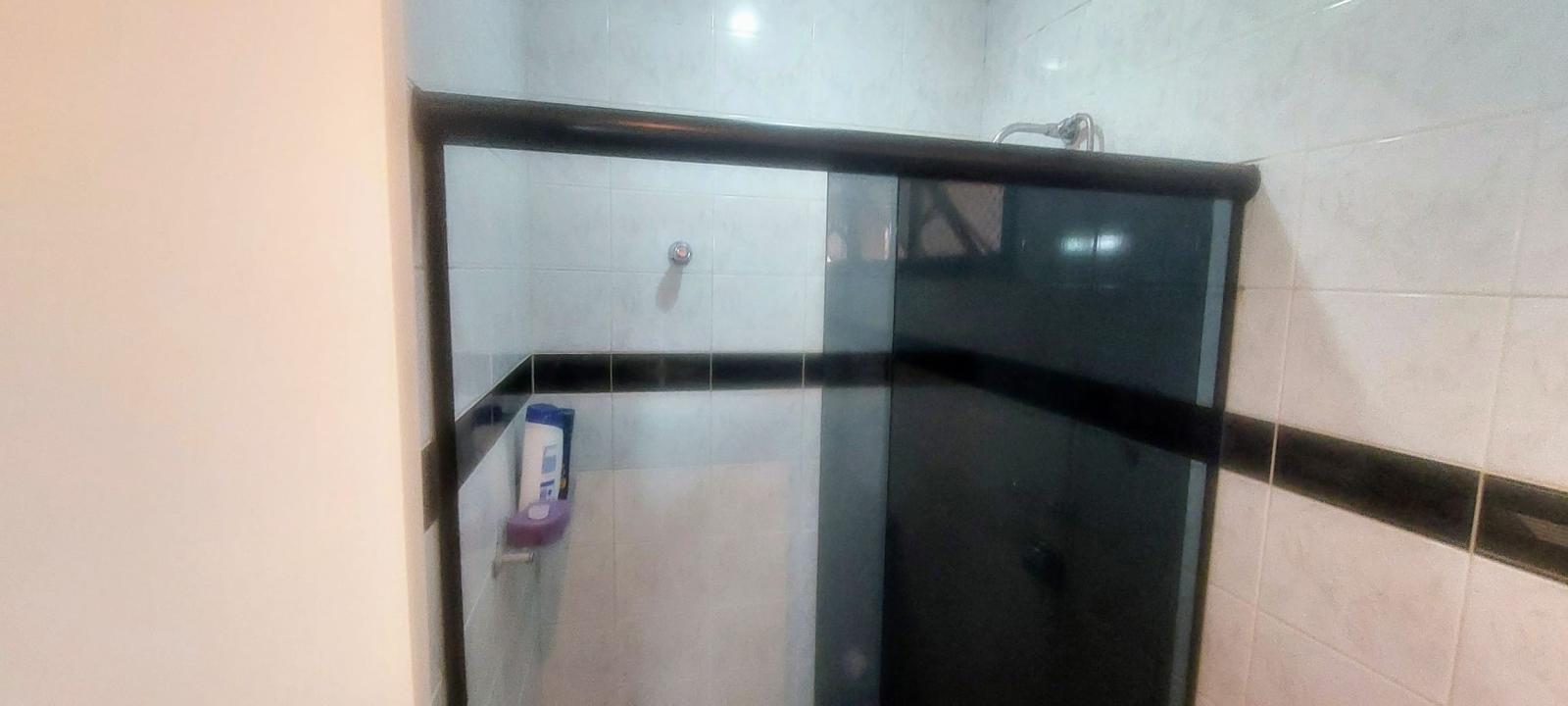 Apartamento para alugar com 3 quartos, 105m² - Foto 18