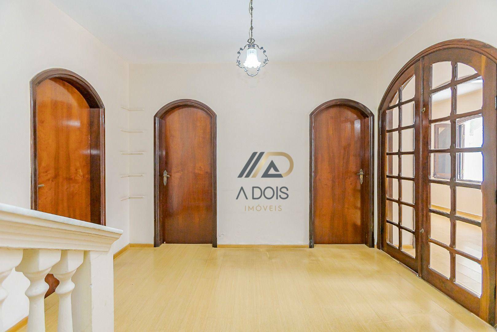 Sobrado à venda com 4 quartos, 320m² - Foto 12