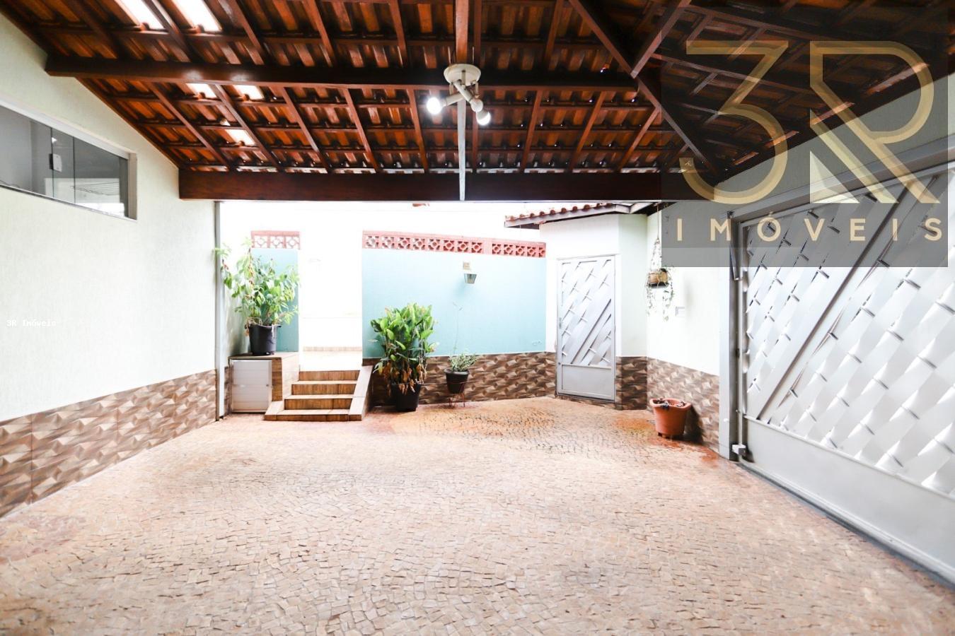 Casa à venda com 3 quartos, 180m² - Foto 13