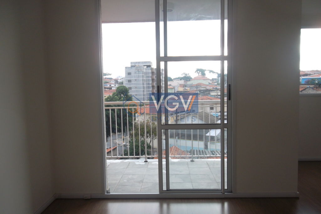 Apartamento à venda com 2 quartos, 70m² - Foto 5