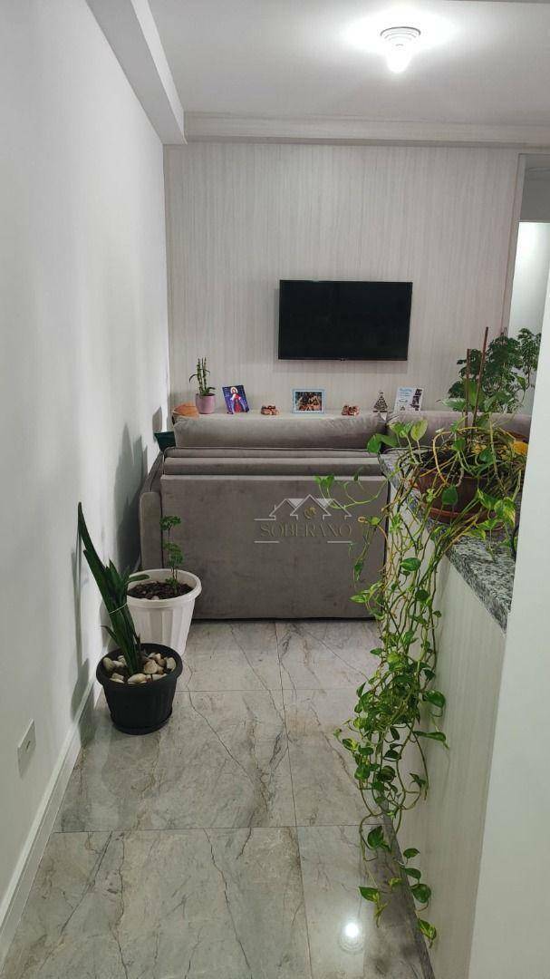 Apartamento à venda com 3 quartos, 82m² - Foto 4