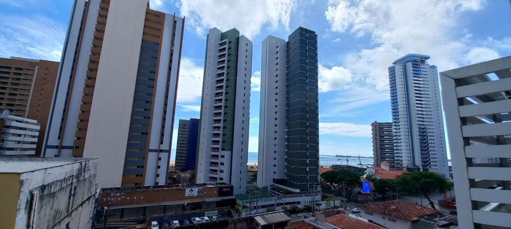 Apartamento à venda com 3 quartos, 270m² - Foto 36