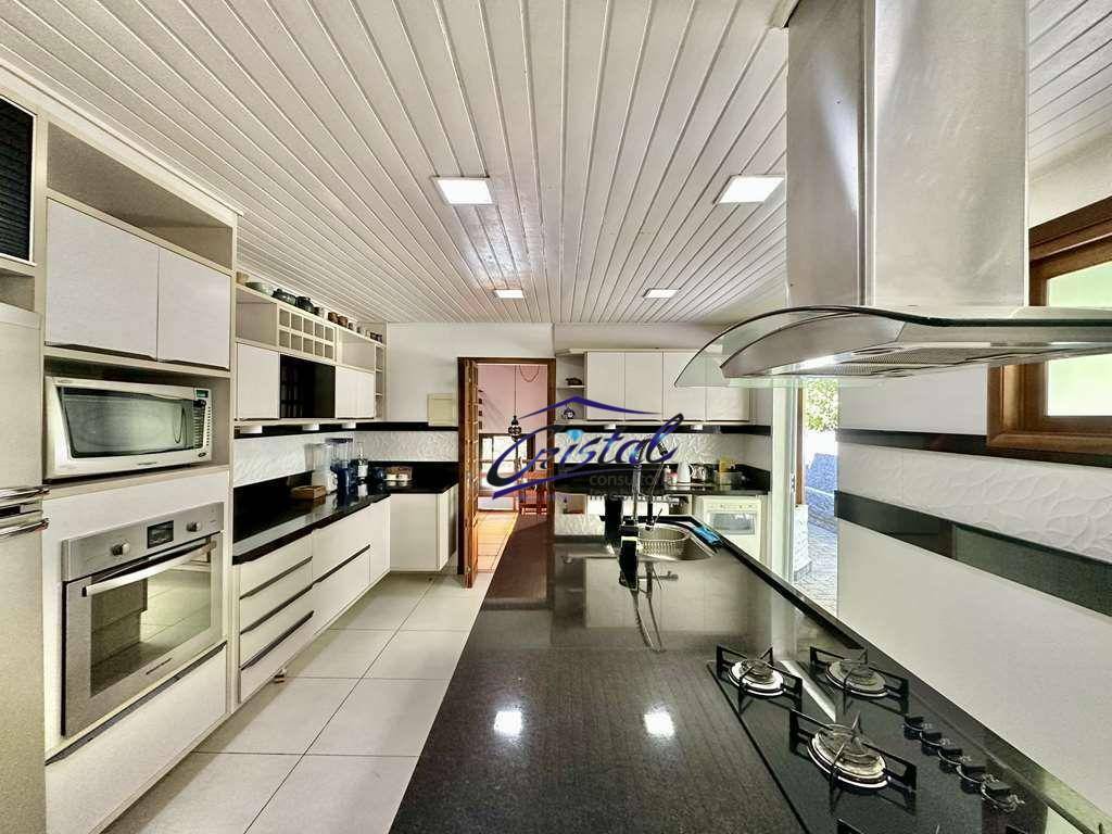 Casa de Condomínio à venda e aluguel com 3 quartos, 473m² - Foto 16