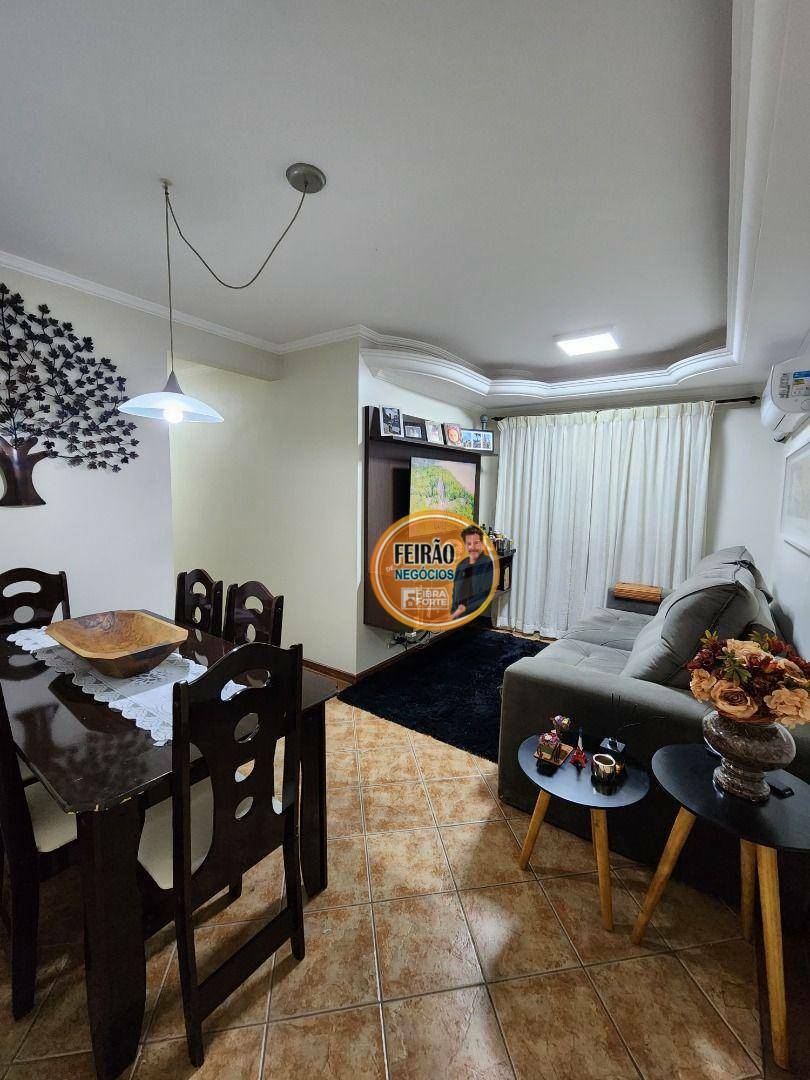 Apartamento à venda com 3 quartos, 82m² - Foto 8