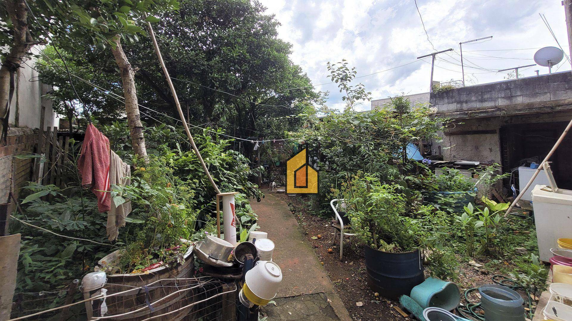 Sobrado à venda com 2 quartos, 191m² - Foto 4