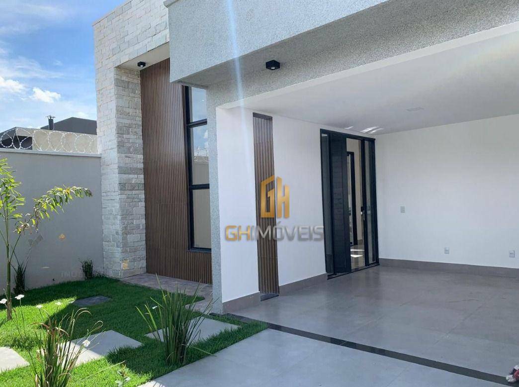 Casa à venda com 3 quartos, 154m² - Foto 1