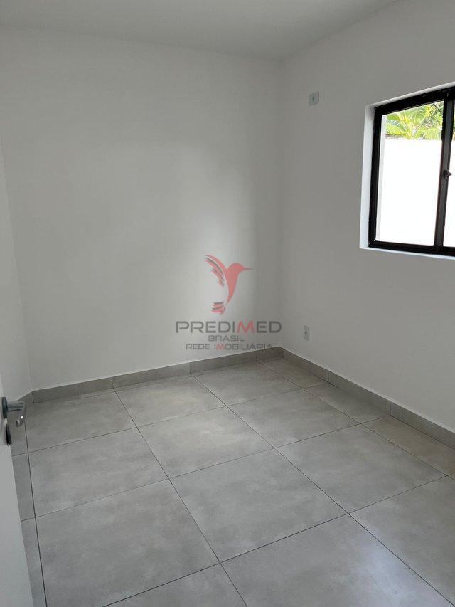 Casa à venda com 2 quartos, 60m² - Foto 7