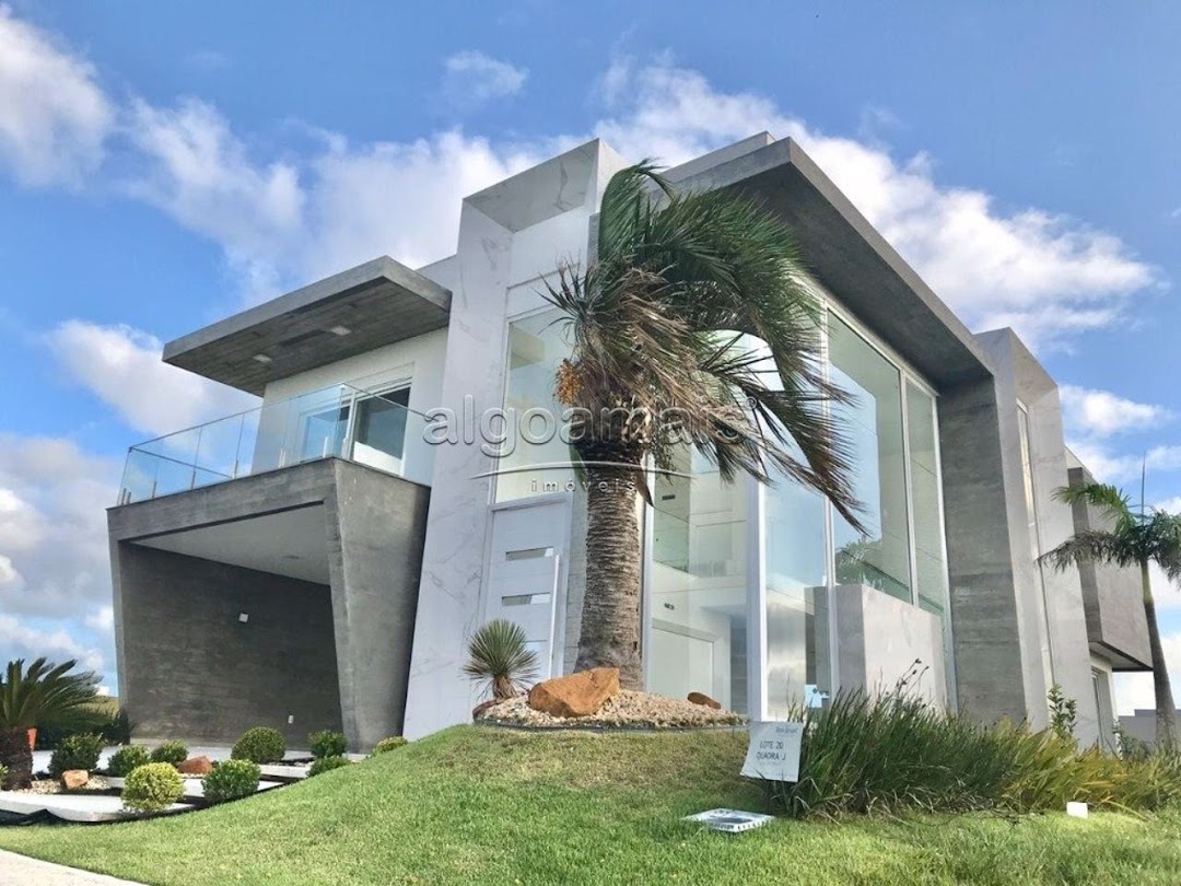 Casa de Condomínio à venda com 4 quartos, 350m² - Foto 1