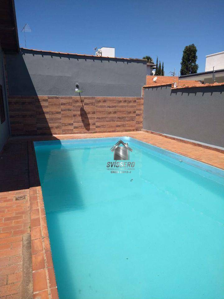 Sobrado, 4 quartos, 327 m² - Foto 2