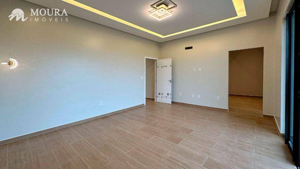 Casa de Condomínio à venda com 5 quartos, 286m² - Foto 14