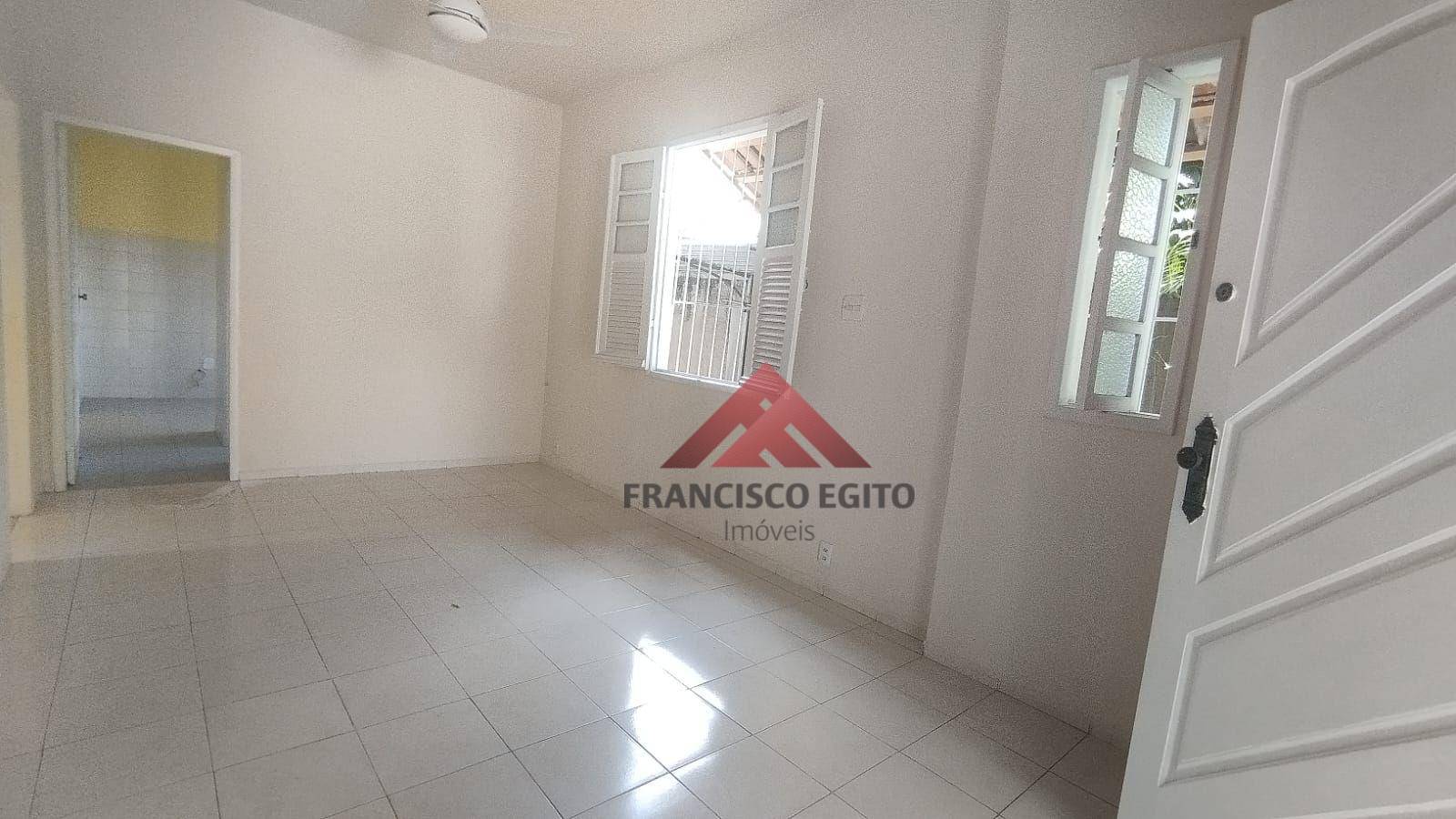 Casa à venda e aluguel com 2 quartos, 120m² - Foto 6