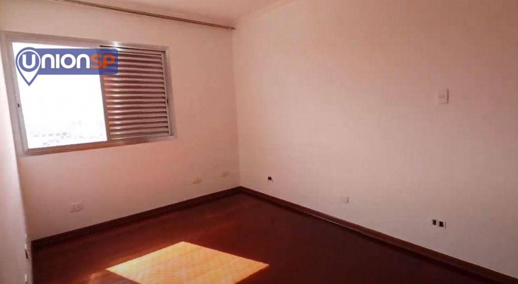 Apartamento à venda com 2 quartos, 69m² - Foto 4