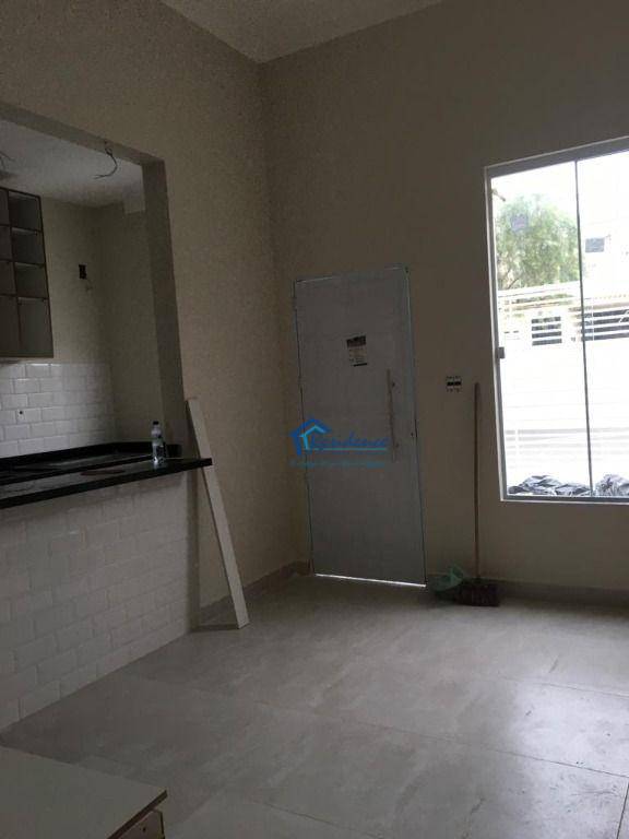 Casa à venda com 3 quartos, 85m² - Foto 13