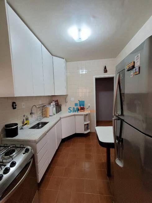 Apartamento à venda com 2 quartos, 62m² - Foto 5