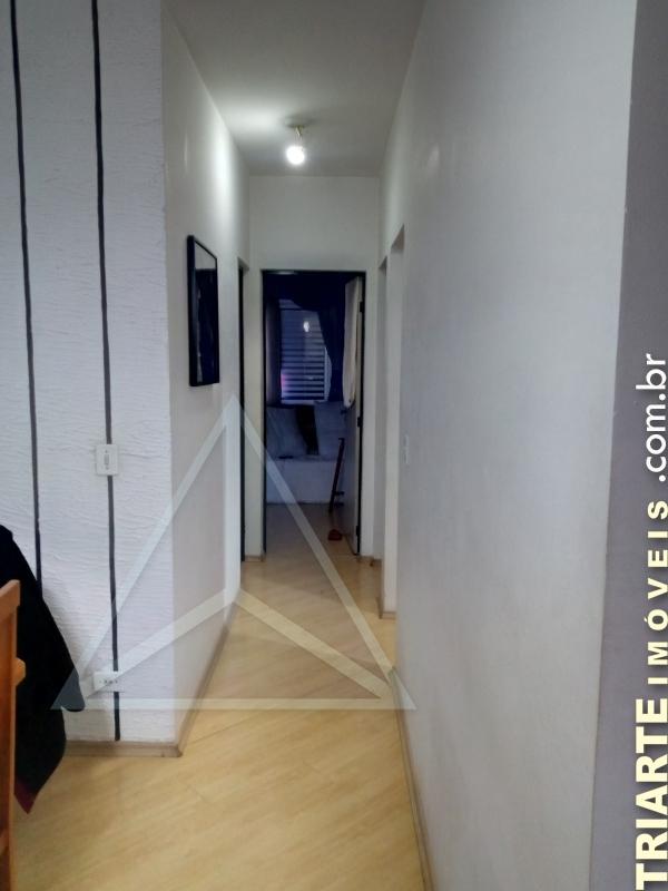 Casa à venda com 3 quartos, 67m² - Foto 11