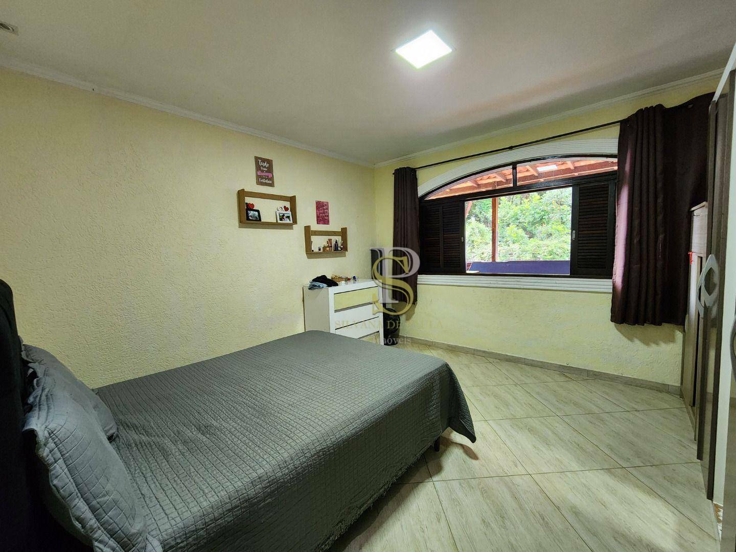 Casa à venda com 2 quartos, 350m² - Foto 17