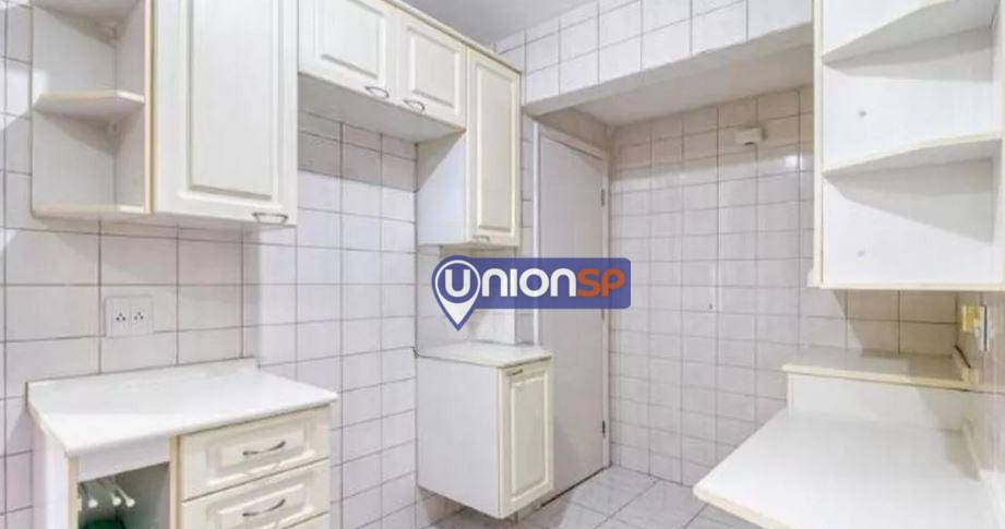 Apartamento à venda com 3 quartos, 97m² - Foto 3