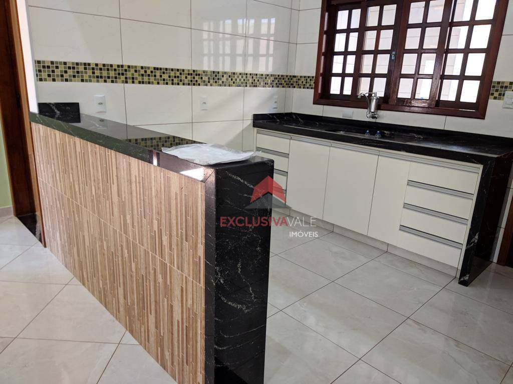 Casa à venda e aluguel com 3 quartos, 310m² - Foto 10
