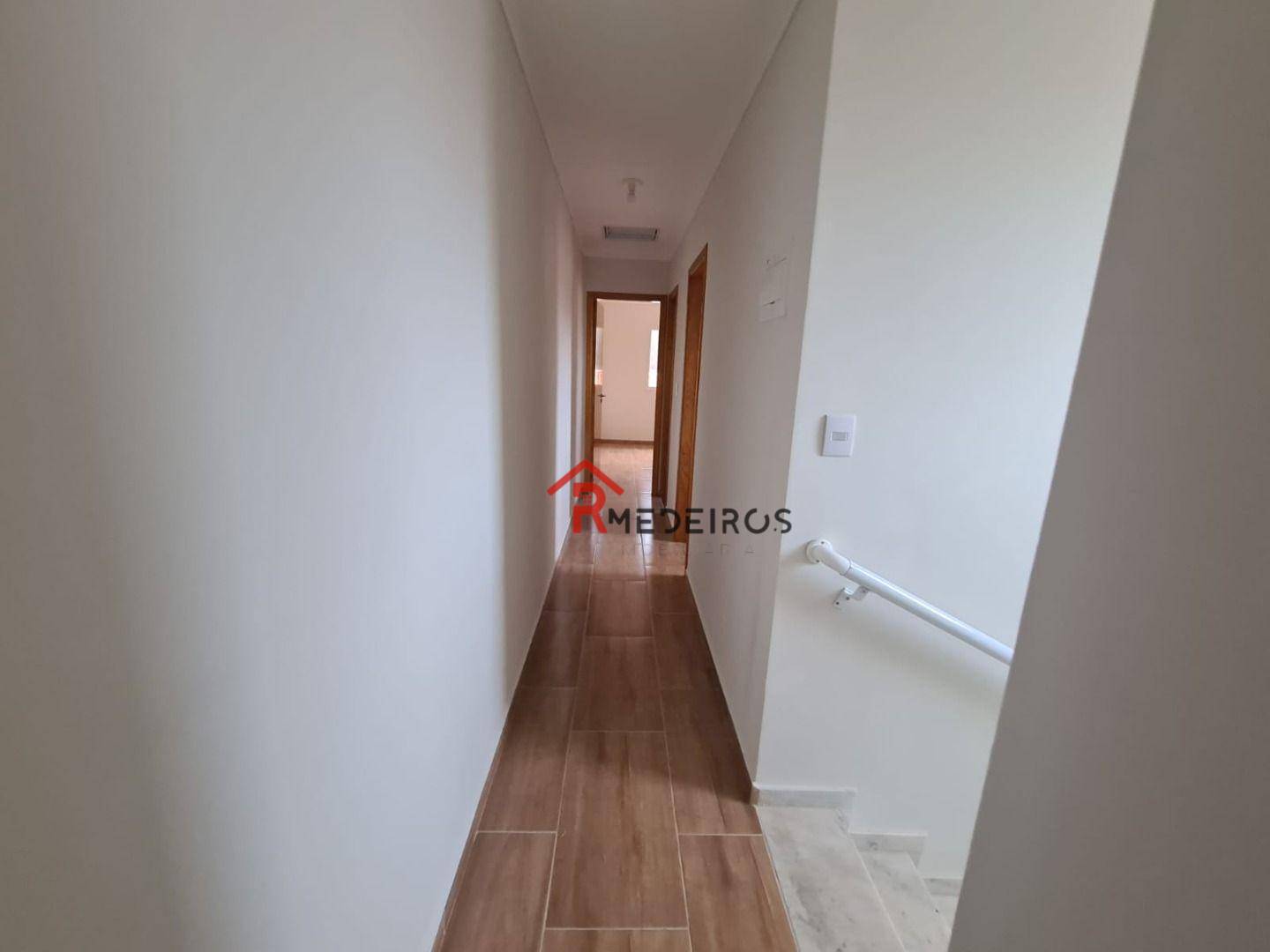 Casa à venda com 3 quartos, 126m² - Foto 13