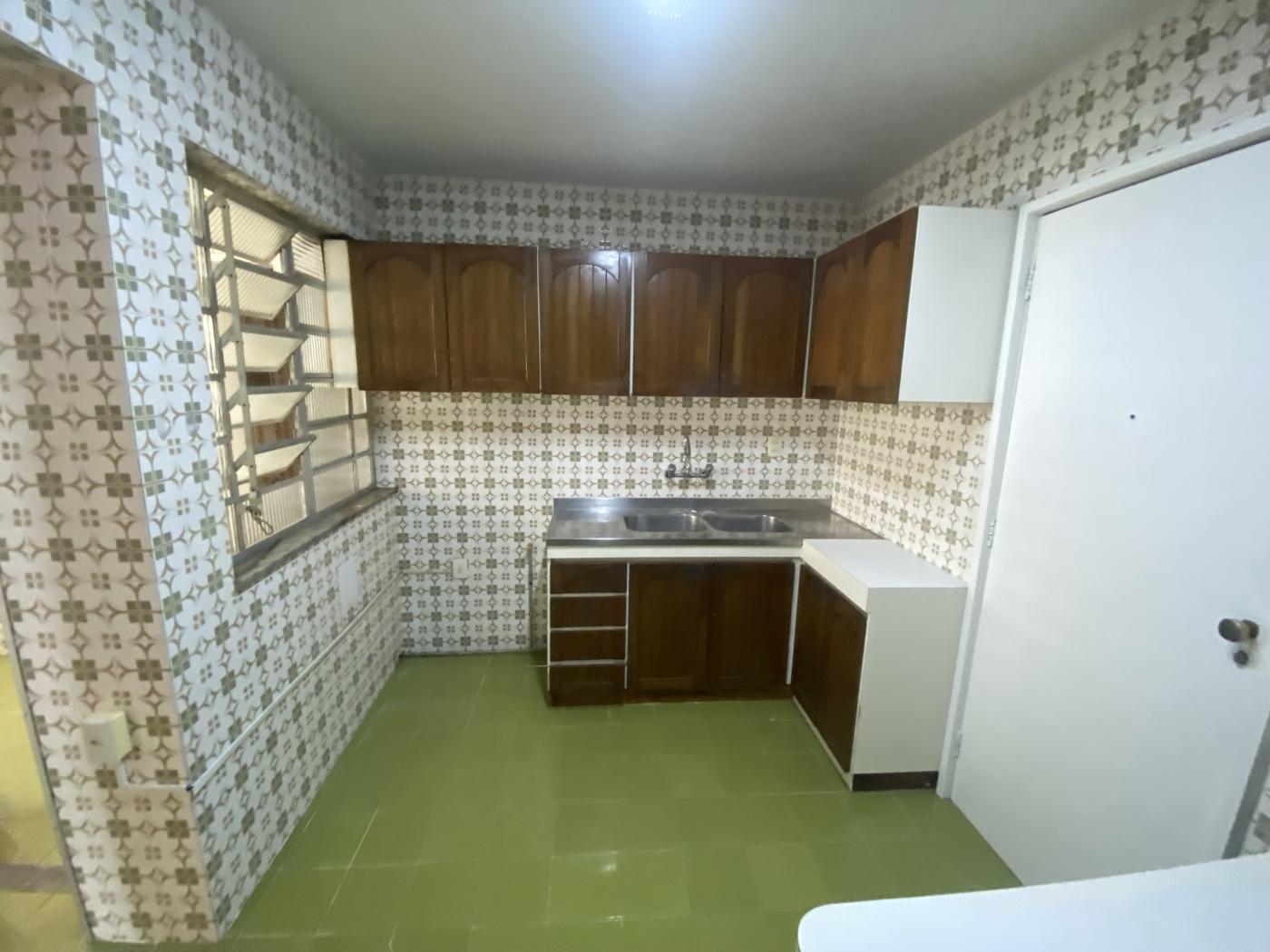 Apartamento à venda com 3 quartos, 111m² - Foto 27