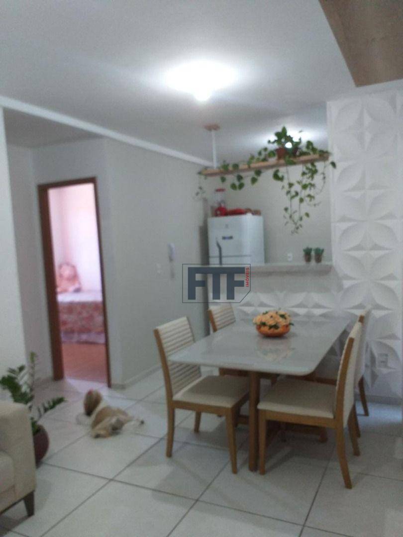 Apartamento à venda com 2 quartos, 42m² - Foto 2