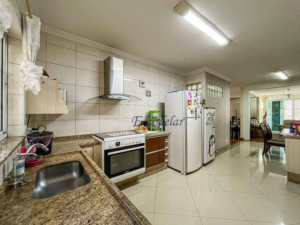 Casa à venda com 3 quartos, 248m² - Foto 18