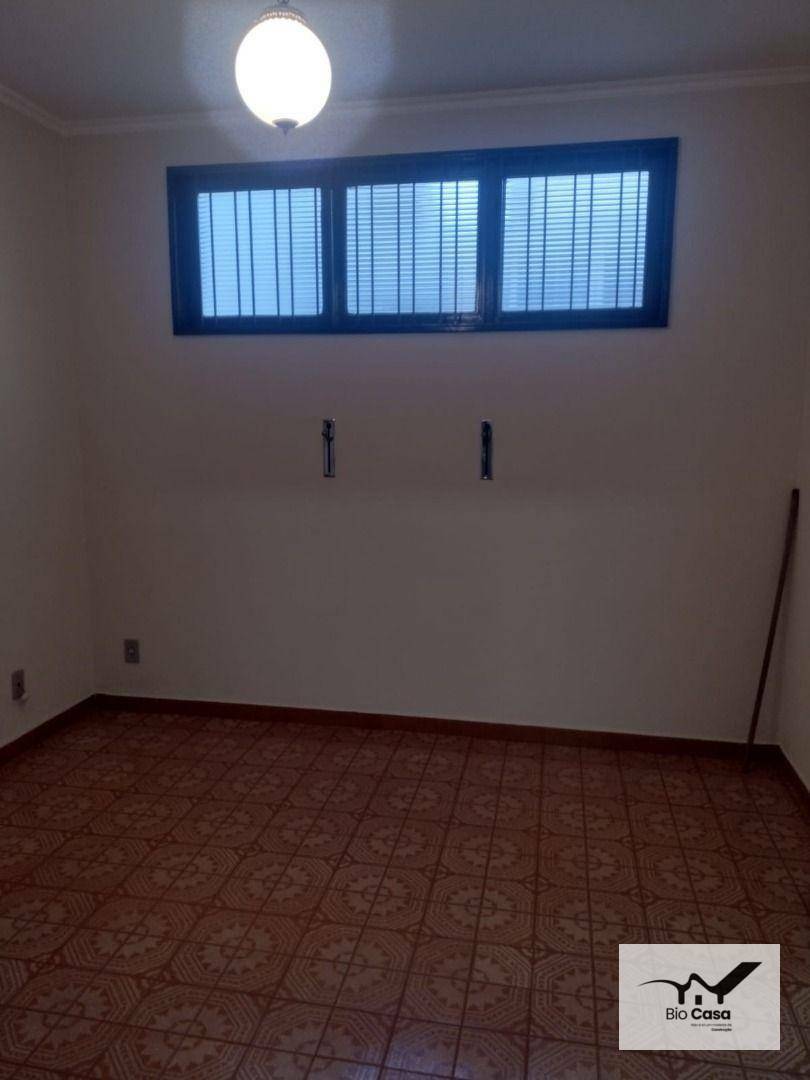 Casa à venda com 4 quartos, 231m² - Foto 31