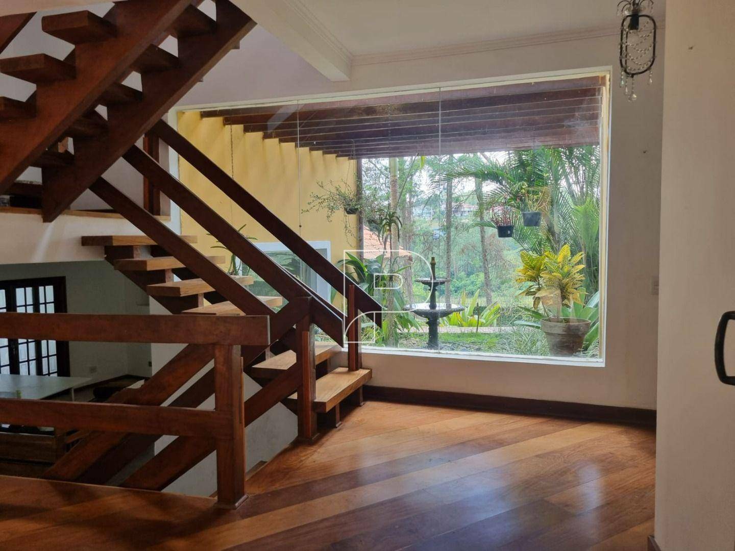 Casa à venda e aluguel com 4 quartos, 570m² - Foto 11