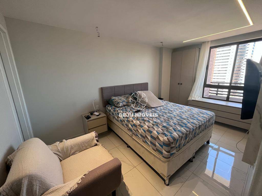 Apartamento à venda com 2 quartos, 67m² - Foto 11