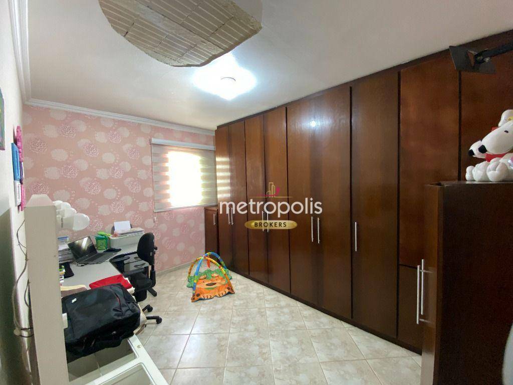 Sobrado à venda com 3 quartos, 241m² - Foto 37