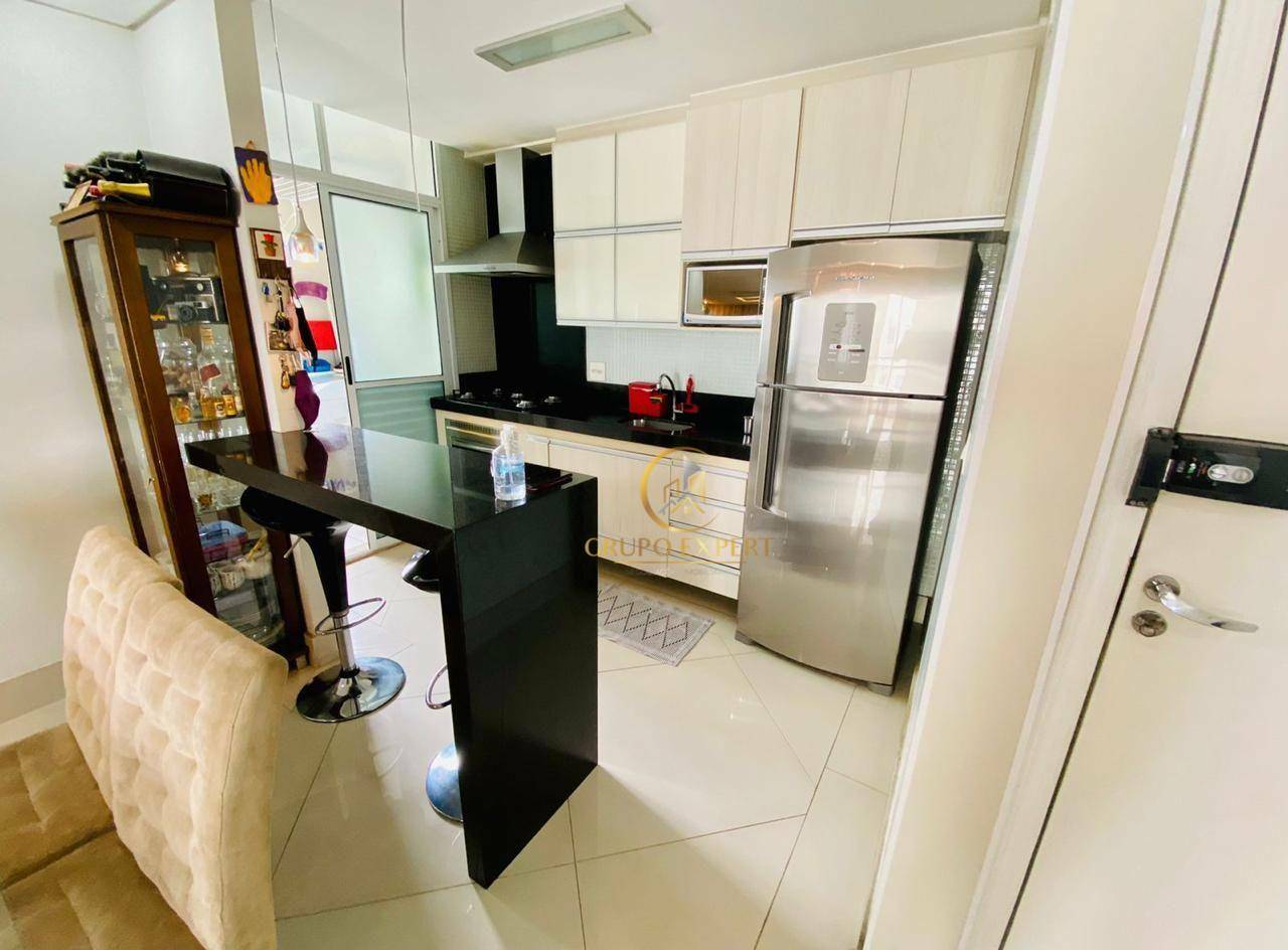 Apartamento à venda com 3 quartos, 99m² - Foto 7