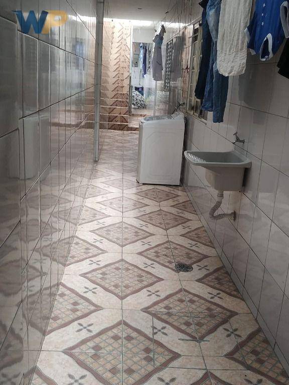 Casa à venda com 2 quartos, 267m² - Foto 10