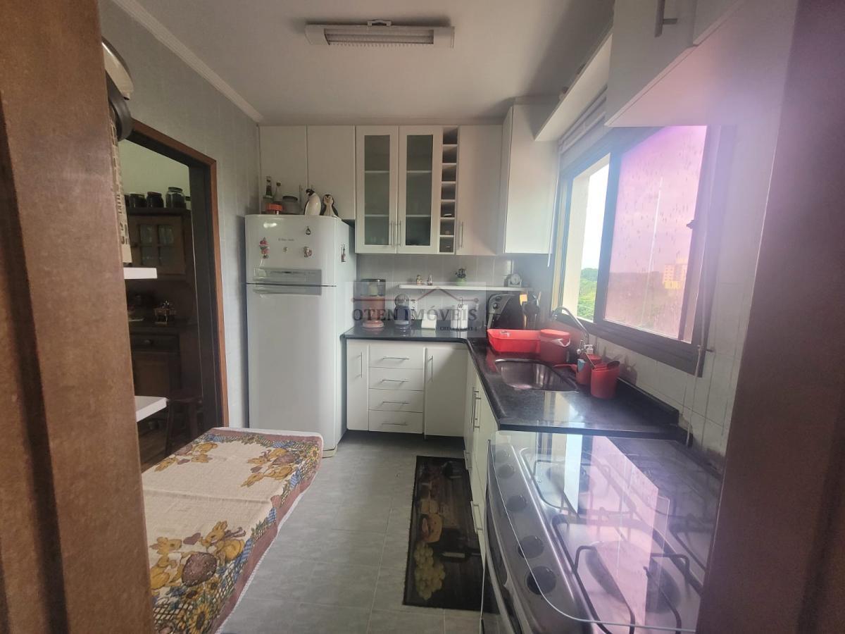 Apartamento à venda com 3 quartos, 80m² - Foto 21