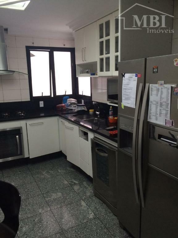 Apartamento à venda com 3 quartos, 153m² - Foto 9