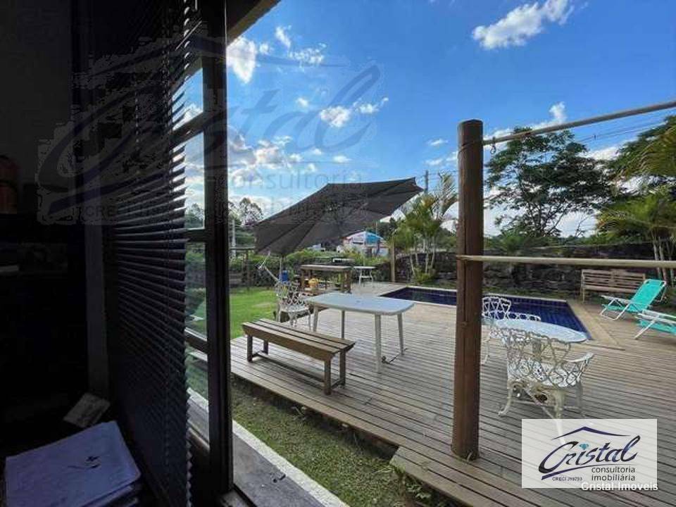 Casa de Condomínio à venda com 4 quartos, 220m² - Foto 35